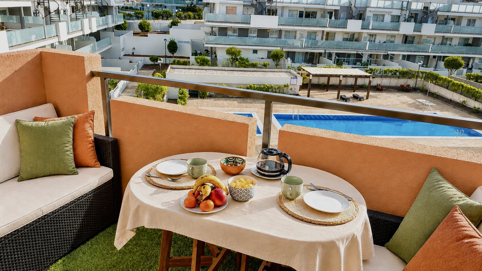 Desayuno en la terraza de Ático de Proa